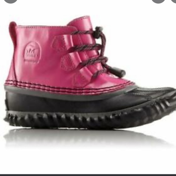 Sorel Out N About Hot Pink Black Duck Boot - Picture 1 of 10